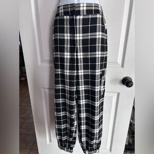 Forever 21 med trouser pants